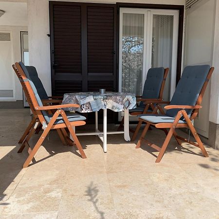 Deluxe Apartment Dora With A Private Parking, Terrace And See View Rijeka Exterior foto