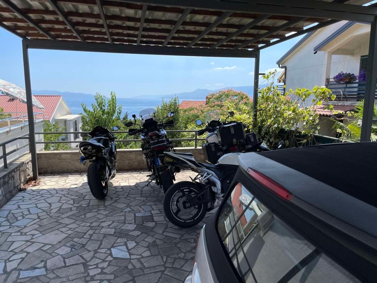 Deluxe Apartment Dora With A Private Parking, Terrace And See View Rijeka Exterior foto