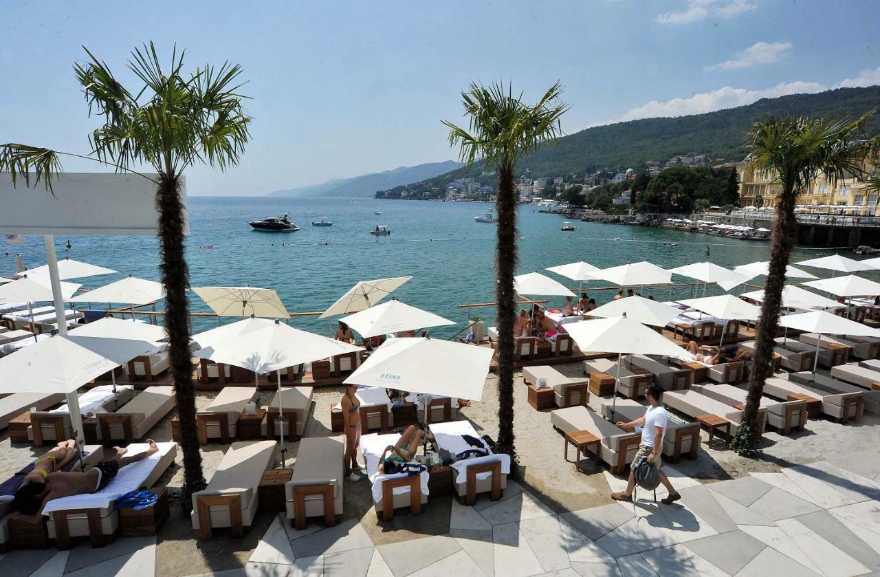 Deluxe Apartment Dora With A Private Parking, Terrace And See View Rijeka Exterior foto